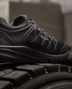 Keen Men's Vista Energy (Carbon-Fiber Toe) | Black/Raven -Step Style Shop 1024586 PDP RightImage