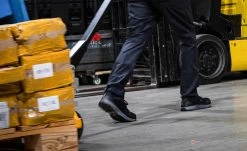 Keen Men's Sparta 2 (Aluminum Toe) | Steel Grey/Black -Step Style Shop 1025564 PDP TopImage