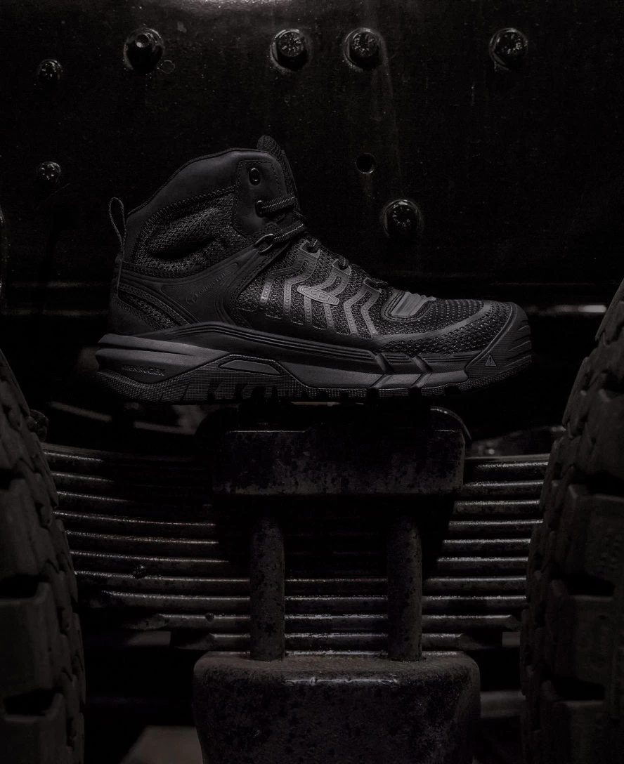 Keen Men's Kansas City Mid (Carbon-Fiber Toe) | Black/Gun Metal 8 Keen Men's Kansas City Mid (Carbon-Fiber Toe) | Black/Gun Metal - Image 6