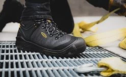 Keen Men's Dearborn 6" Waterproof Boot (Carbon-Fiber Toe) | Black/Steel Grey -Step Style Shop 1025692 PDP TopImage