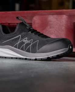 Keen Men's Vista Energy Shift (Carbon-Fiber Toe) | Vapor/Black 15 Keen Men's Vista Energy Shift (Carbon-Fiber Toe) | Vapor/Black -Step Style Shop 1026385 PDP RightImage