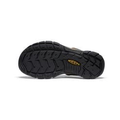 Keen Men's Newport Slide | Canteen/Campsite -Step Style Shop 1e08ebde3b87113c913bfb25965223b80881ac6f