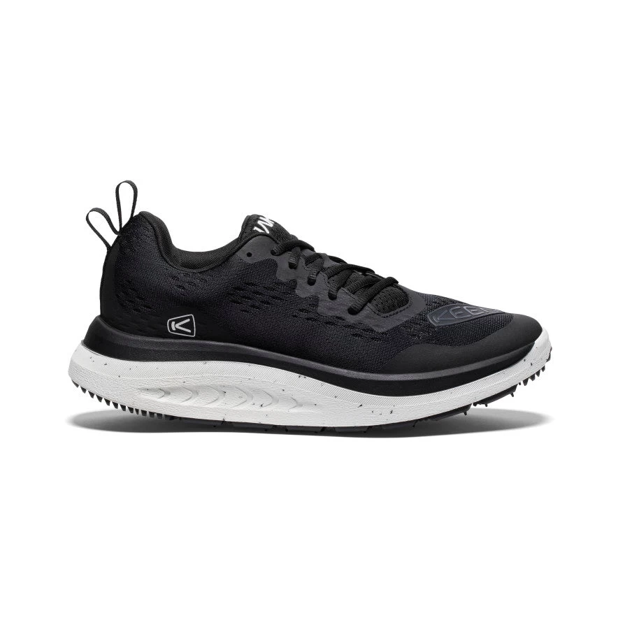Keen Men's WK400 Walking Shoe | Black/White 3 Keen Men's WK400 Walking Shoe | Black/White