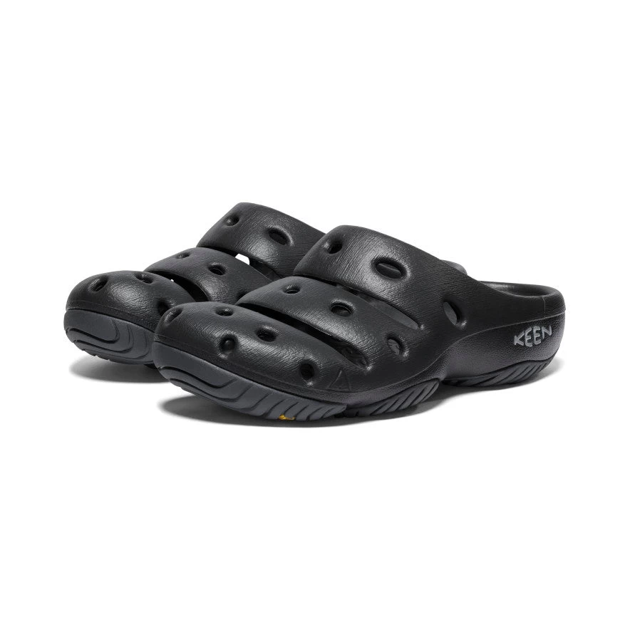 Keen Women's Yogui Clog | Black/Magnet 4 Keen Women's Yogui Clog | Black/Magnet - Image 2