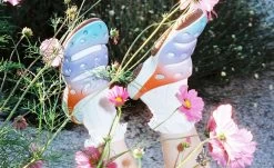 Keen Women's Yogui Arts Clog X Beci Orpin | Multi/Clearly Aqua -Step Style Shop KEEN W BeciOrpinxYogui Lifestyle PDP Doublewide