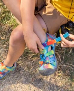 Keen Big Kids' Seacamp II CNX | Multi/Austern -Step Style Shop KidsBigLittleSeacampLifestyleRightSingle e0758e0a 1fe2 4d96 8b85 789ebe5c359b