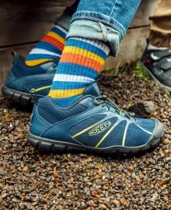 Keen Big Kids' Chandler 2 CNX Sneaker | Black Iris/Evening Primrose -Step Style Shop KidsChandler2Lifestyle3 5d37f2ee 615b 44aa 8ce3 a83ef70cde85