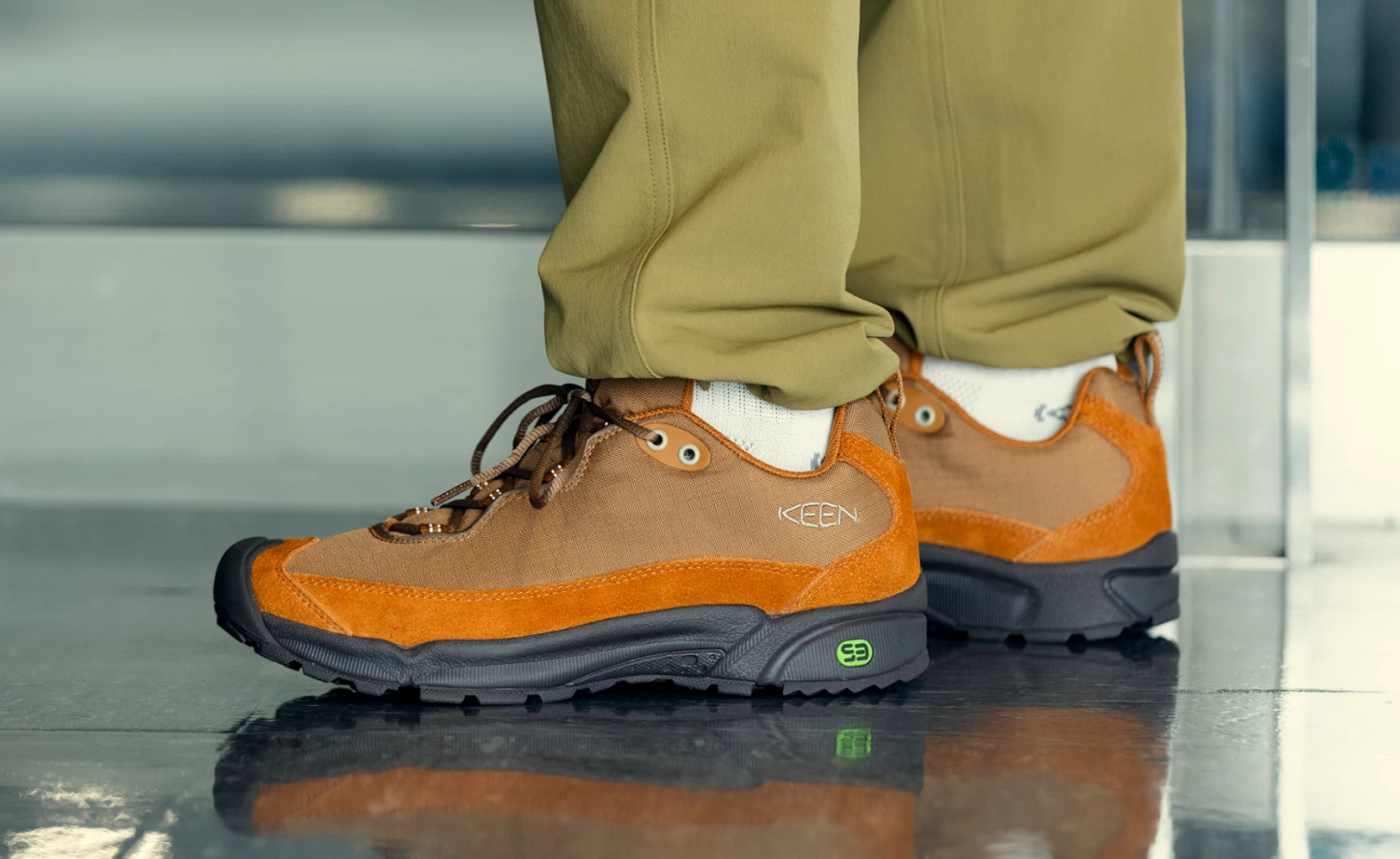 Men's Ouray Hiking Shoe X Hiker's Depot | Toasted Coconut/Keen Maple 9 Men's Ouray Hiking Shoe X Hiker's Depot | Toasted Coconut/Keen Maple - Image 7