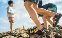 Keen Men's Newport Retro | Original Tie Dye -Step Style Shop M1018804 1