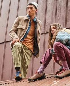 Keen Men's Jasper | Brindle/Double Cream -Step Style Shop MJasperLifestylePDPRight e643206b b72a 4102 b7bf cd4389f61509