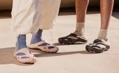 Keen Men's Shanti Clog | Black Iris/White -Step Style Shop MShantiLifestylePDPDoublewide 6a79a578 aa0f 474b a2ad 6debaccc80c8