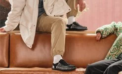 Keen Men's UNEEK | Tortoise Shell/Red Carpet -Step Style Shop MUNEEKOGLifestylePDPDoublewide 1 59008f1c a517 4a2b b50a 6a0925d2af81