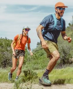 Keen Men's Zionic Waterproof Hiking Shoe | Black/Steel Grey -Step Style Shop M ZionicLifestyleLeftSIngle