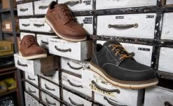 Keen Men's San Jose Oxford (Soft Toe) | Gingerbread/Off White -Step Style Shop SDD 496 PDP SanJose 1026788 Top Image