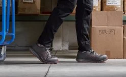 Keen Women's Vista Energy (Carbon-Fiber Toe) | Magnet/Rhubarb -Step Style Shop SDD 554 VistaEnergy 1026662 Top Image