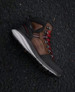 Keen Men's Red Hook Waterproof Boot (Carbon-Fiber Toe) | Tobacco/Black -Step Style Shop SDD 604 RedHook 1024576 Right Image 1