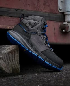 Keen Men's Red Hook Waterproof Boot (Carbon-Fiber Toe) | Steel Grey/Bright Cobalt -Step Style Shop SDD 604 RedHook 1024577 Left Image