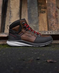 Keen Men's Red Hook Waterproof Boot (Soft Toe) | Tobacco/Black -Step Style Shop SDD 604 RedHook 1025618 Right Image