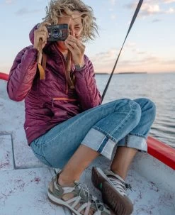 Keen Women's Whisper | Red Dahlia -Step Style Shop WhisperLifestylePDPSingleRight 51bdb148 723a 42e7 8fd6 55c35b87ff42