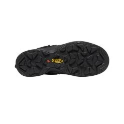 Keen Men's UNEEK Chukka | Black/Black -Step Style Shop bd26055ca80bc33bc9d192299e4066bd658bd3d2