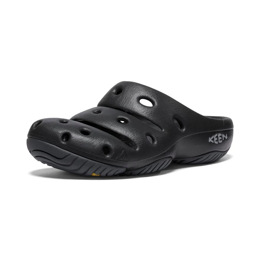 Keen Women's Yogui Clog | Black/Magnet 5 Keen Women's Yogui Clog | Black/Magnet - Image 3